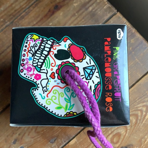 NWT Soap on a Rope Sugar Skull - Picture 5 of 7